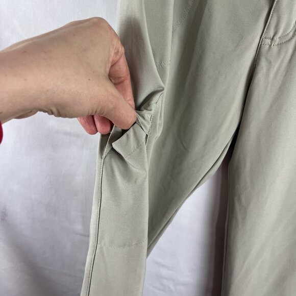 Pantagonia Beige Quick-Dry Lightweight Capris Women's Size 12 - Picture 3 of 11